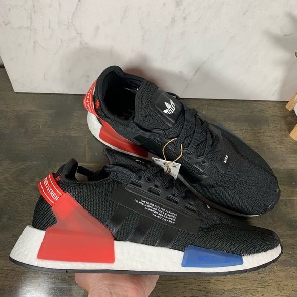 adidas NMD R1 V2 Core Black - Picture 9 of 10